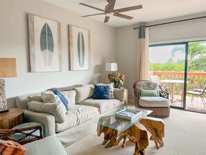 Smart TV - Makanui 522 – Mountain Views & PBAC Access (Koloa)