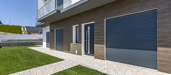 4 Bed Villa - Sleeps 8 - Pool - Garden - Parking