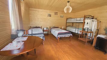 1 bedroom, free WiFi, bed sheets