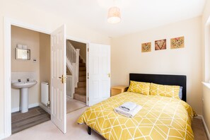 4 makuuhuonetta, Wi-Fi