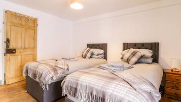 Casa de campo | 3 habitaciones, decoración personalizada y muebles diferentes