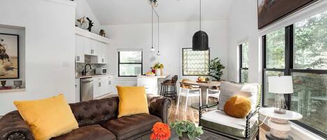 Televisión y oficina