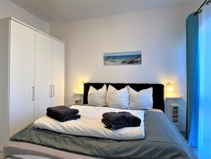 1 bedroom, iron/ironing board, free WiFi - Hello and welcome to Apartment Blauer Delfin! (Dangast)