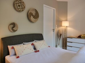 2 habitaciones, tabla de planchar con plancha y wifi gratis 