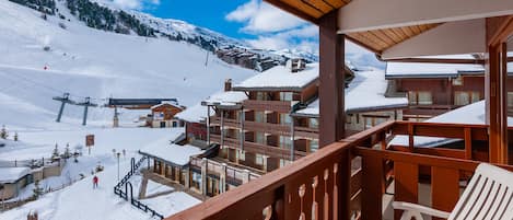 Studio, Ensuite (Vue sur Montagne - 405) | Terrace/patio