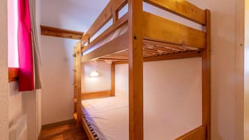 Studio, Ensuite (Vue sur Montagne - 405)