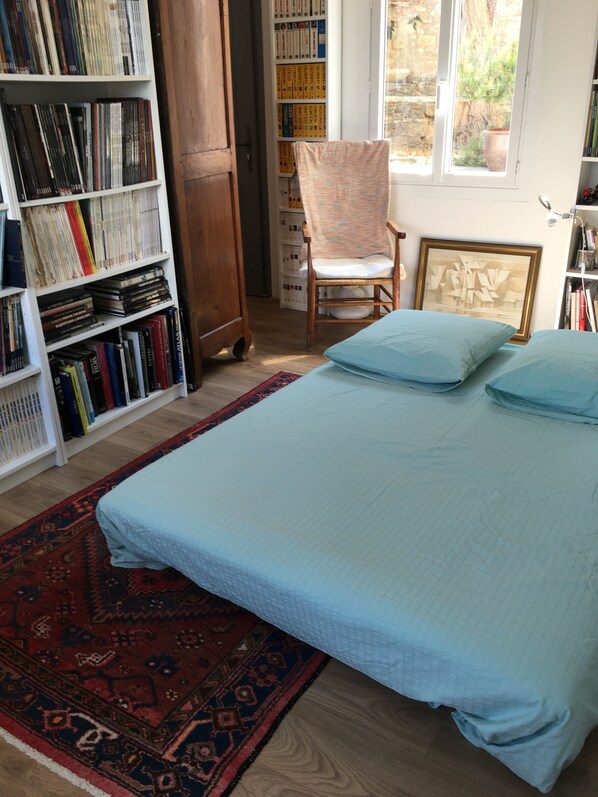 4 chambres, fer et planche Ă repasser, accĂšs au Wi-Fi (inclus)