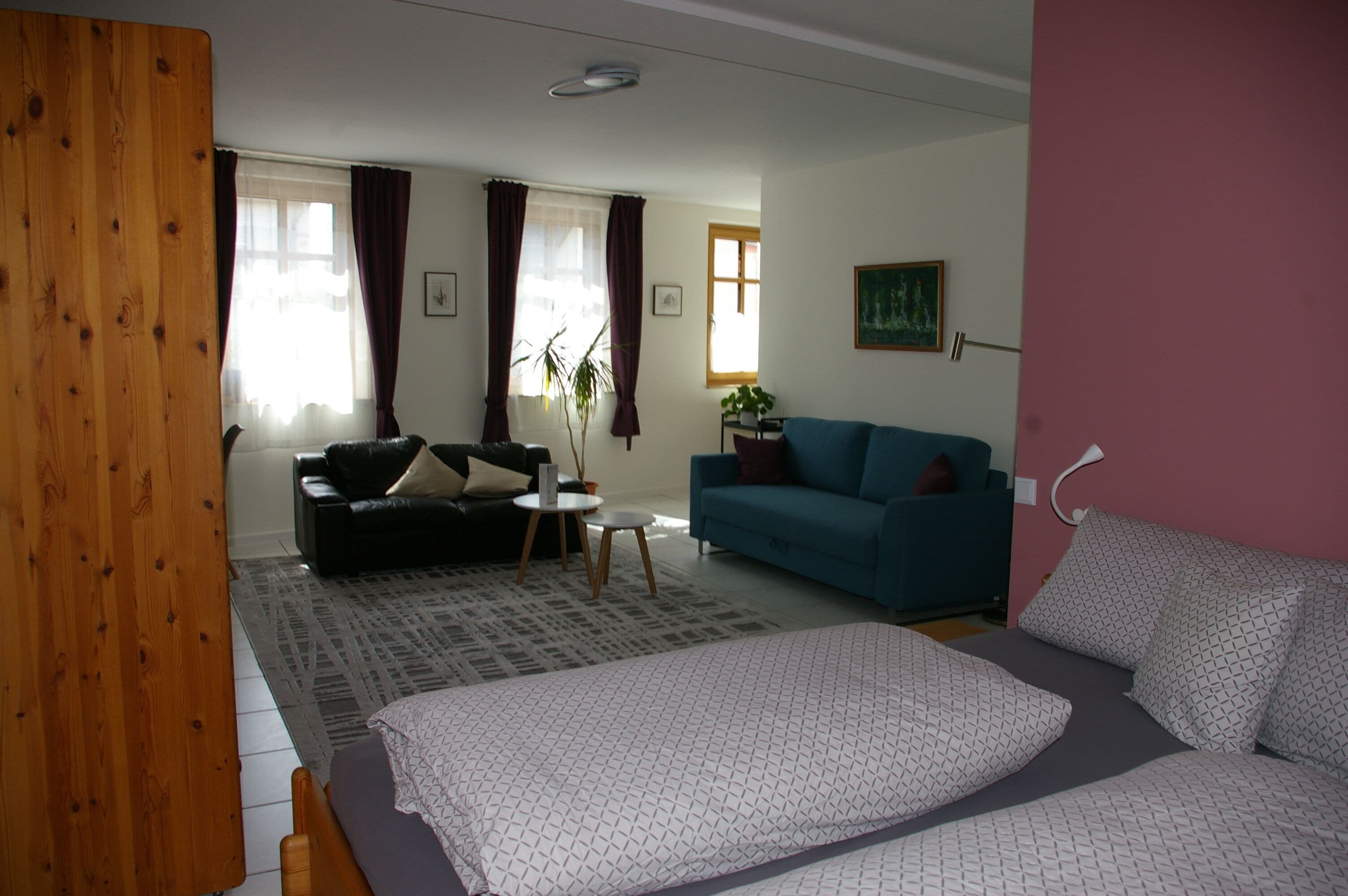 1 bedroom, desk, travel cot, free WiFi