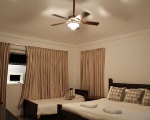 5 Schlafzimmer, WLAN