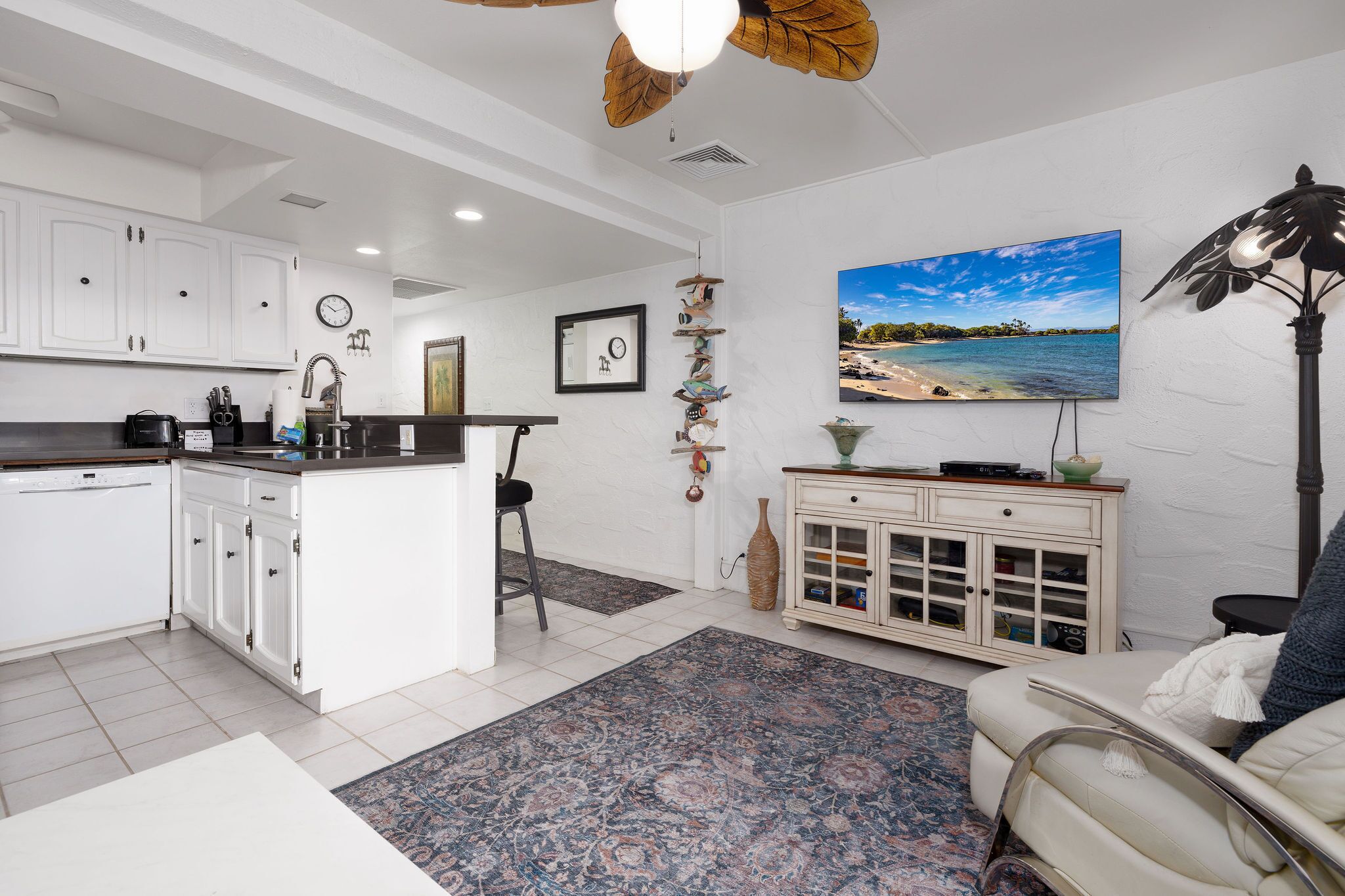 Smart TV, DVD player