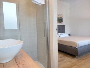 2 bedrooms, free WiFi