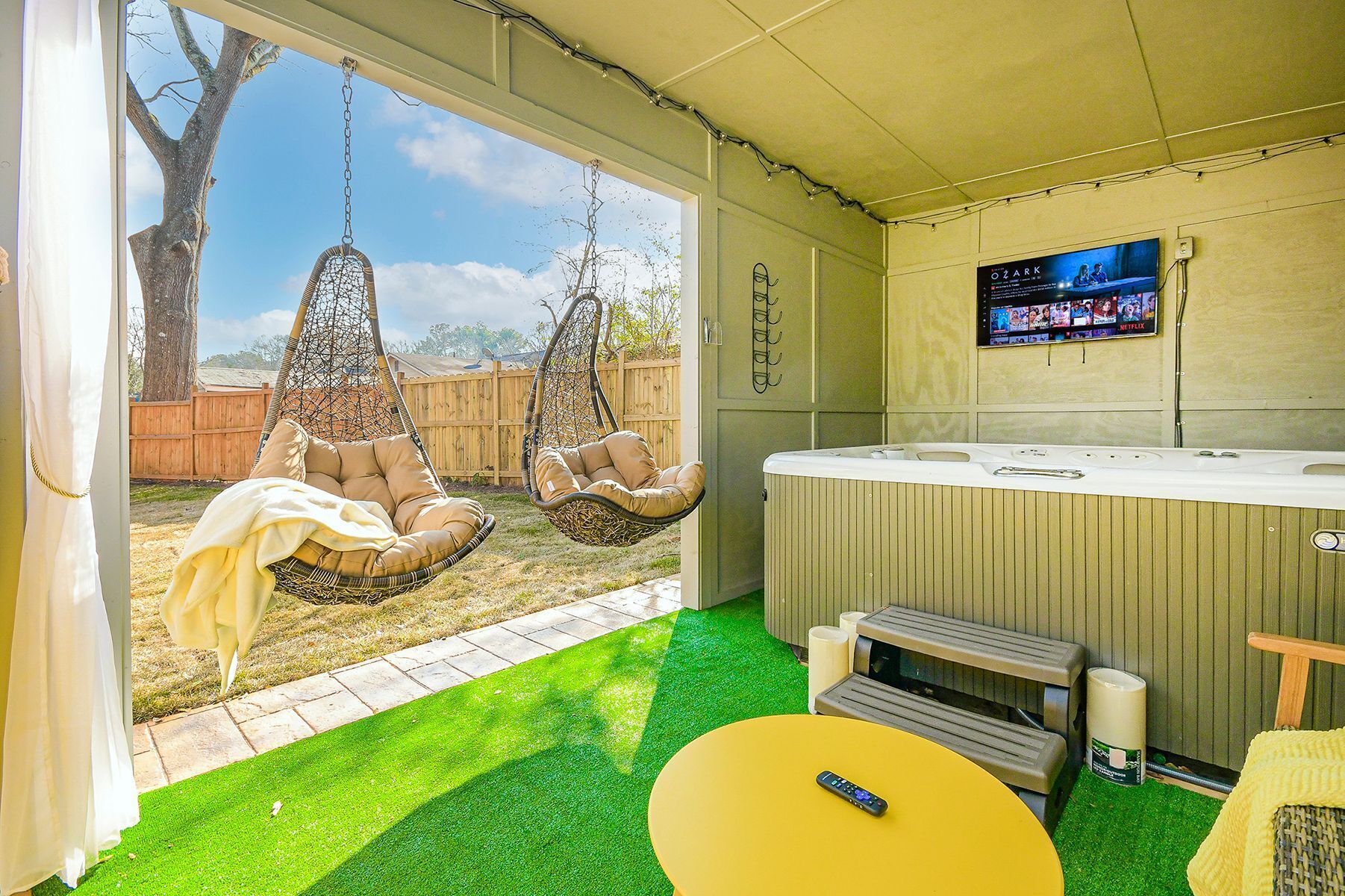 Brand new Contemporary Luxurious home sleeps 12