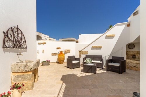 2412 Donna Fiora Antica Dimora Luxury - Suite Luxury