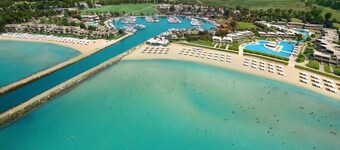 Elani Private Retreat - Villa Anna Garden Escape