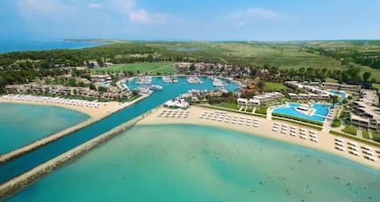 Elani Private Retreat - Villa Anna Garden Escape