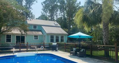 Peaceful private pool home dog friendly sleeps 8. large private lot fully fenced