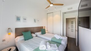 2 bedrooms, iron/ironing board, travel cot, free WiFi