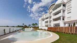 Pool - Ref. 336891 (Motril)