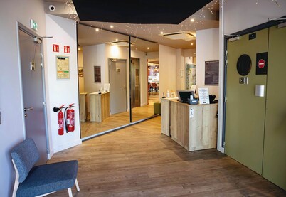 B&B HOME Caen Centre Gare