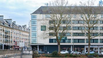 ์๋ฐ ์์ค ์ ๋ฉด