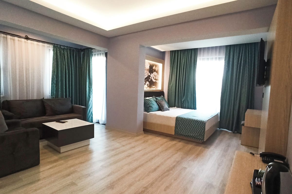 Chambre Supérieure, vue piscine