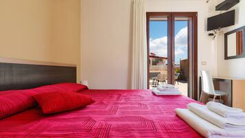 Room | 1 bedroom, minibar, free WiFi