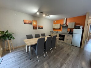 Frigorífic, microones, forn i rentaplats