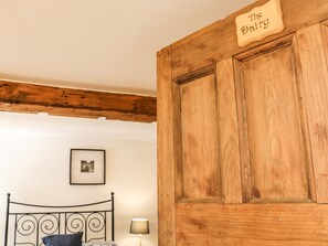 Cottage | 3 bedrooms, individually decorated, individually furnished, free WiFi - The Barn (Buxton)