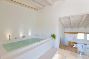 1 bedroom - 2364 Masseria Longa - Suite Queen con Vasca Idromassaggio (Otranto)