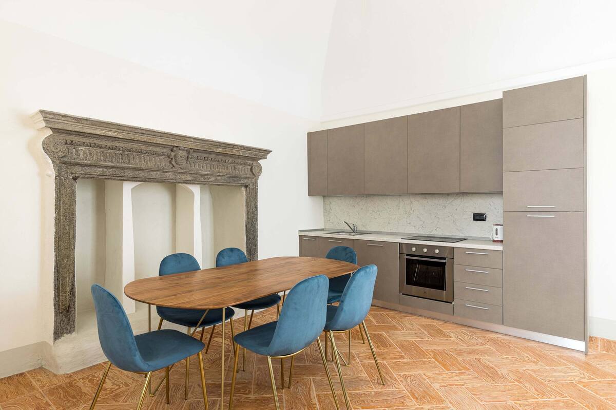 City Apartment (UNITA 4) | Private kitchen | Espresso maker, full-size fridge, stovetop, dishwasher