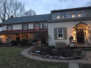 Exterior - Bucks County Rustic Farmhouse Private Suite (Chalfont)