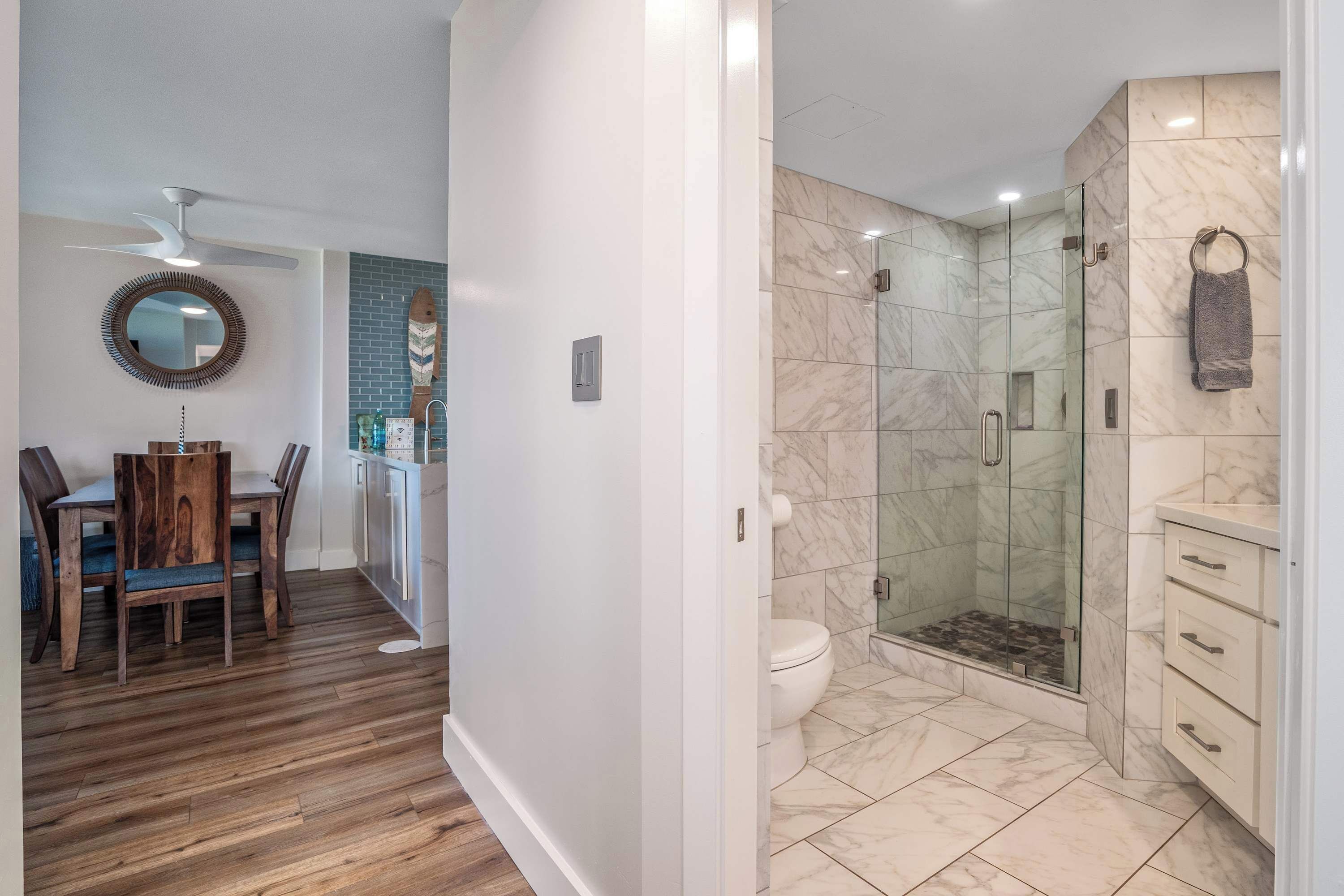 Shower, hair dryer, towels