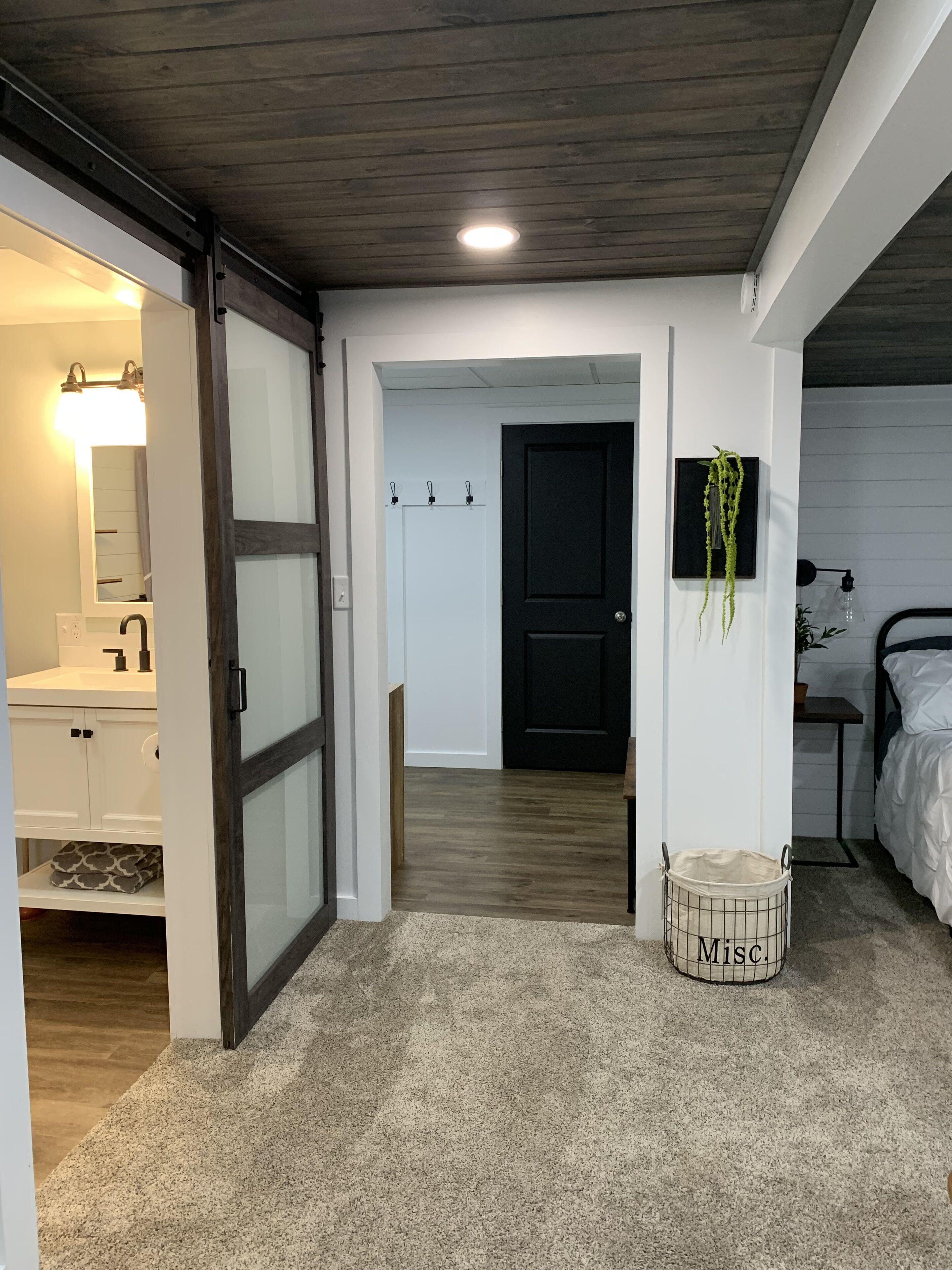 4 chambres, bureau, Wi-Fi gratuit, draps fournis