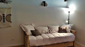 2 chambres, fer et planche Ă repasser, lit parapluie, Wi-Fi gratuit