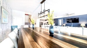 Casa, piscina particular (9 Bedrooms - 2967FS (DRV)) | Wi-Fi de cortesia, roupa de cama