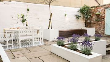 Cottage | Balcony