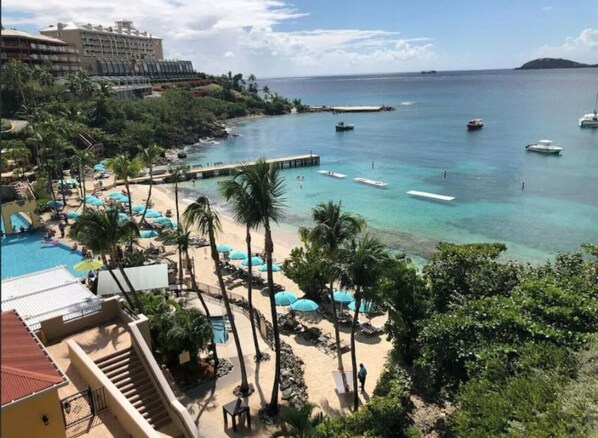 Beach nearby, sun-loungers, beach towels