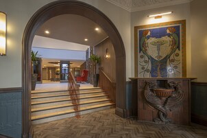 ロビーラウンジ