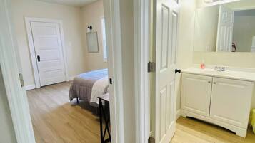 1 chambre, bureau, Wi-Fi gratuit, draps fournis