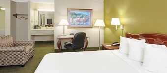 Chicago Lake Shore Hotel