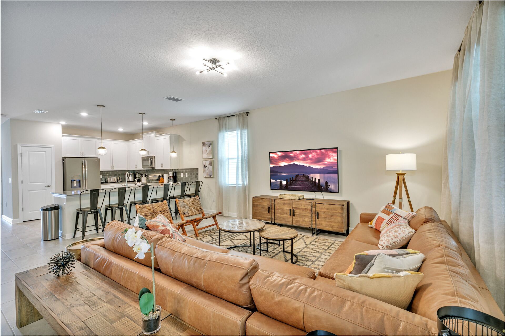 7BD/5BA BRAND NEW Home w/pool close to Disney