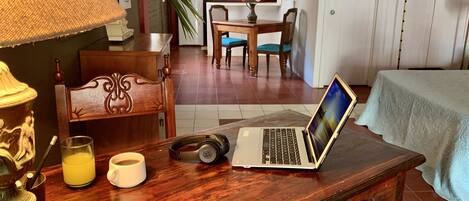 1 bedroom, in-room safe, iron/ironing board, WiFi