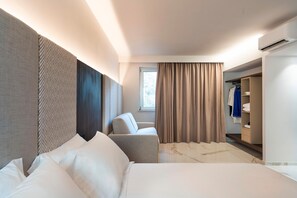 10 bedrooms, in-room safe, iron/ironing board, free WiFi - Luxury villa with pool, sea view, 20 pax, Giardini Naxos, Sicily (Giardini-Naxos)