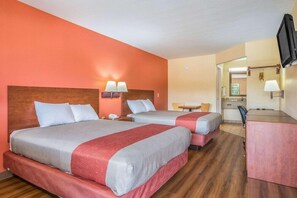 Room - Rodeway Inn and Suites Macon (Macon)
