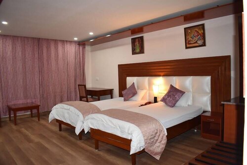 Sujata Hotel