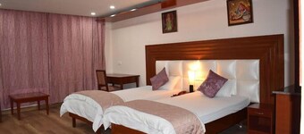 Sujata Hotel