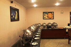 Dining - Sujata Hotel (Gaya)