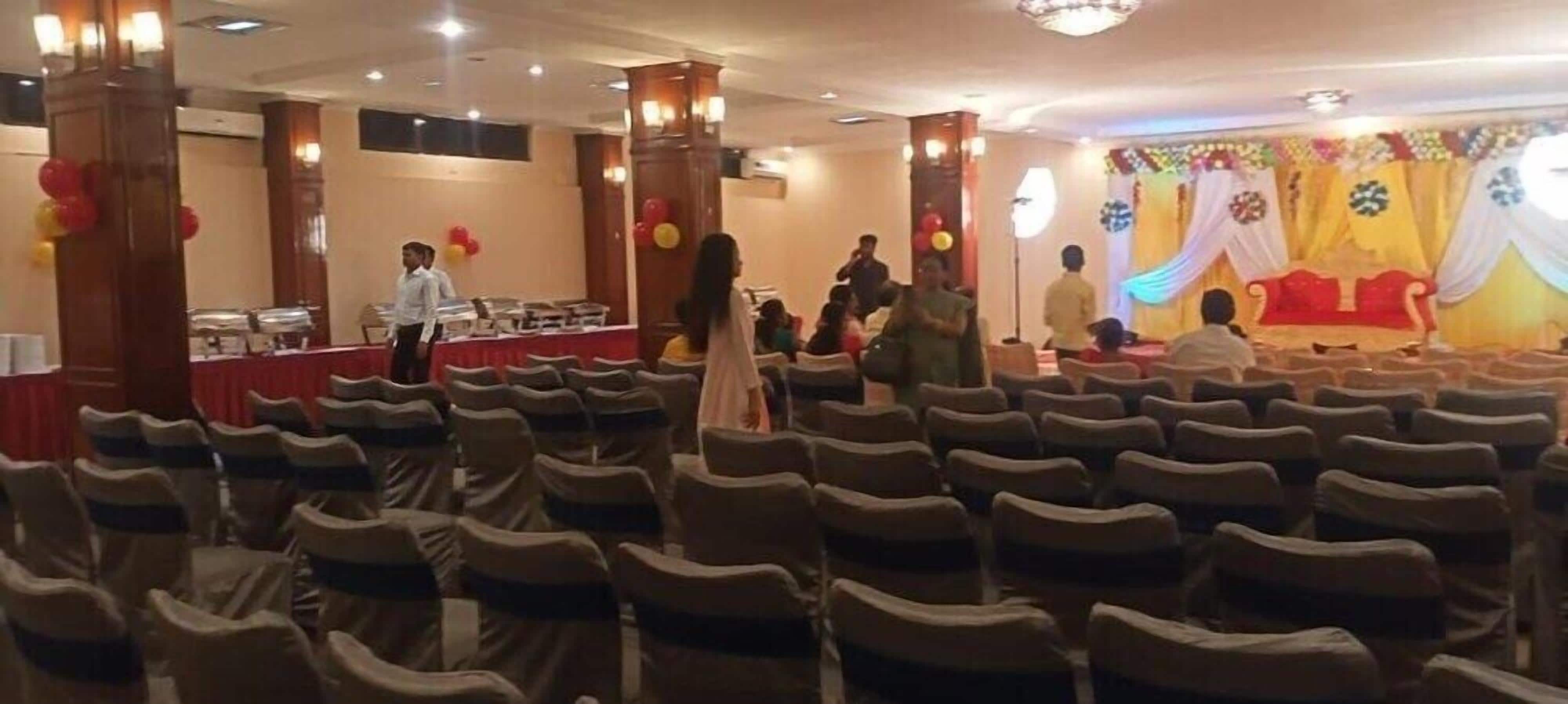 Banquet hall