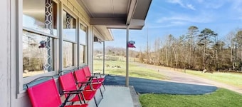 Mini Farm Stay with Animals - Near Asheville