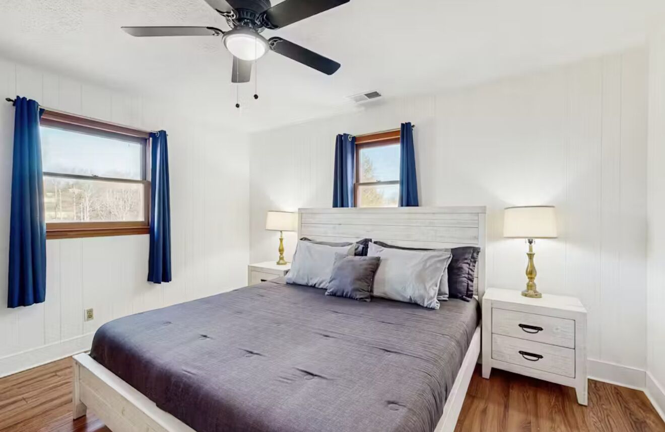 3 bedrooms, desk, free WiFi, bed sheets